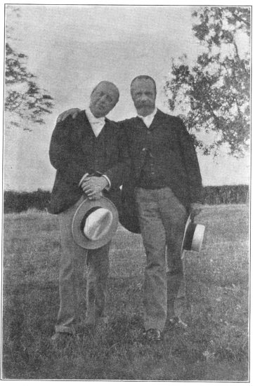 William James and Henry James posing for a Kodak in
1900.